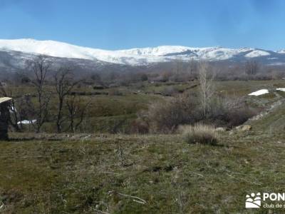 Valdebecerril - Pueblos Negros; turismo por madrid; turismo senderismo;nacimiento del rio mundo